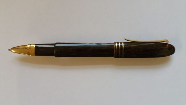 Omas 360 Arco Celluloid Rollerball - open