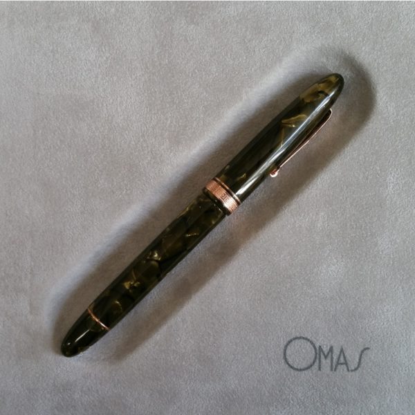 Omas Ogiva Celluloid Rollerball Pen - Saft Green with Rose Gold Trim (007 of 127)-9200