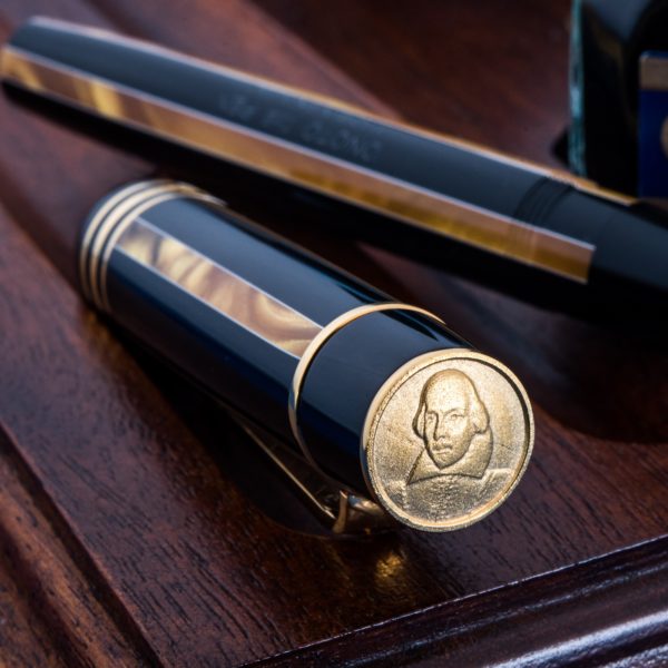 Onoto William Shakespeare Pinstripe Fountain Pen-9775