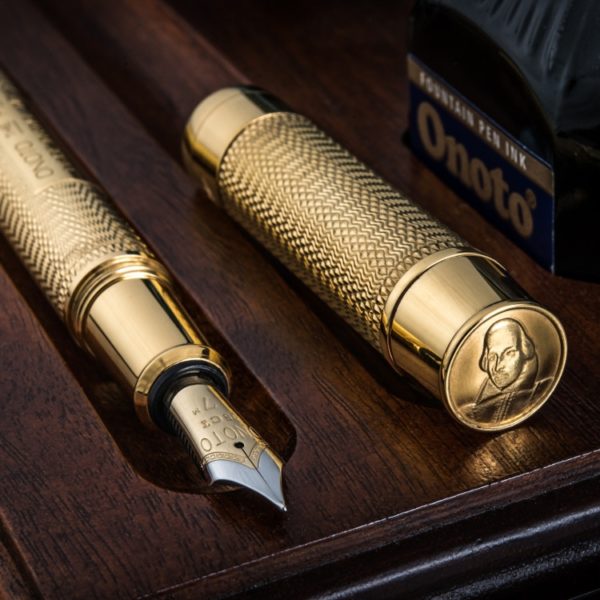 Onoto William Shakespeare Vermeil Fountain Pen-9780