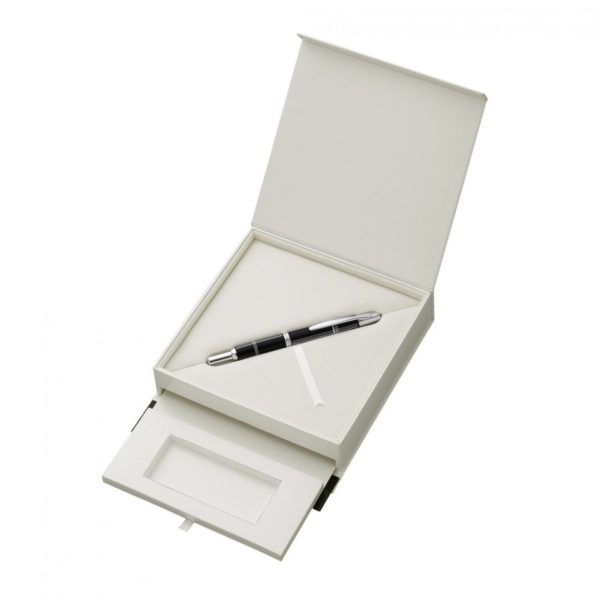 Pilot Capless Crossed Lines box