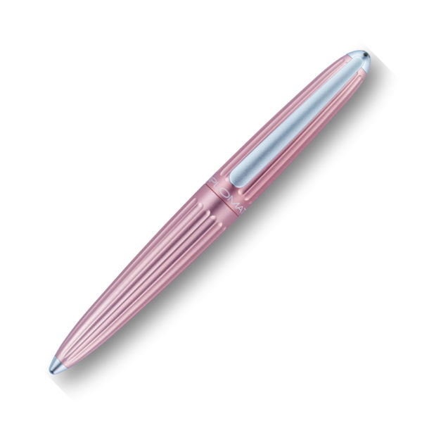 Diplomat Aero Rose Fountain Pen Closed