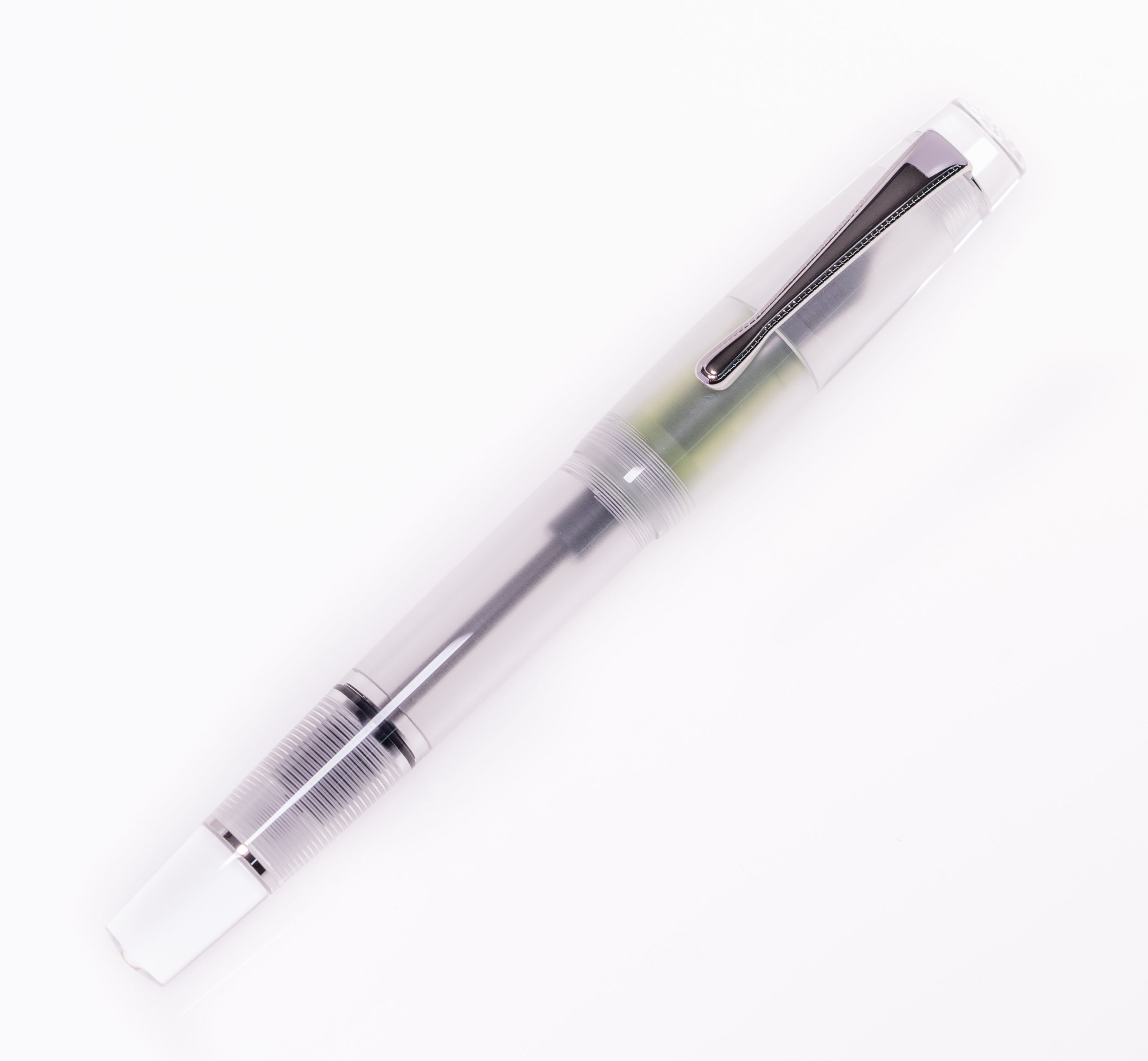 OPUS 88 Halo Green Fountain Pen Capped