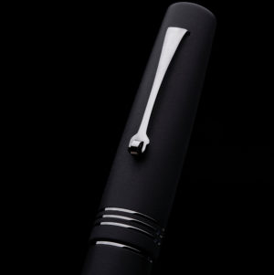 Leonardo Matte Black Fountain Pen Cap