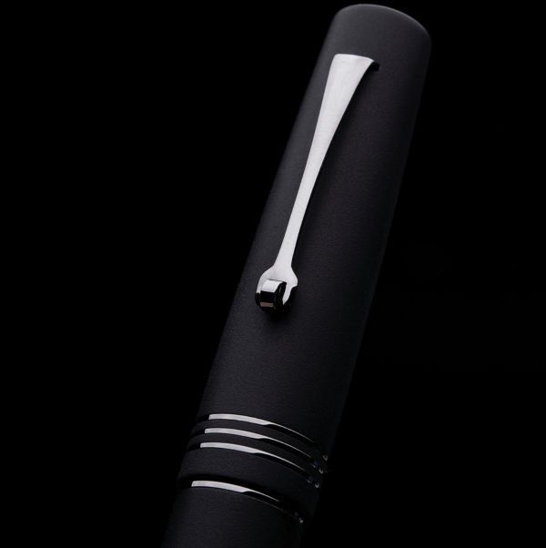 Leonardo Matte Black Fountain Pen Cap